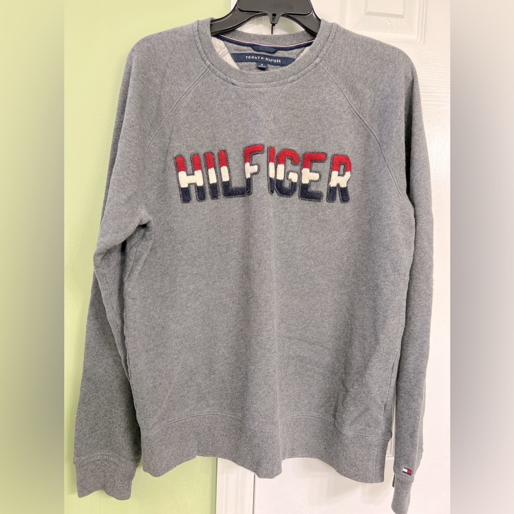 Tommy Hilfiger women’s sweatshirt
